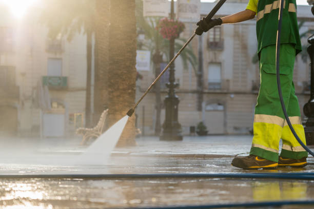 Best Gutter Cleaning in Greenfields, PA